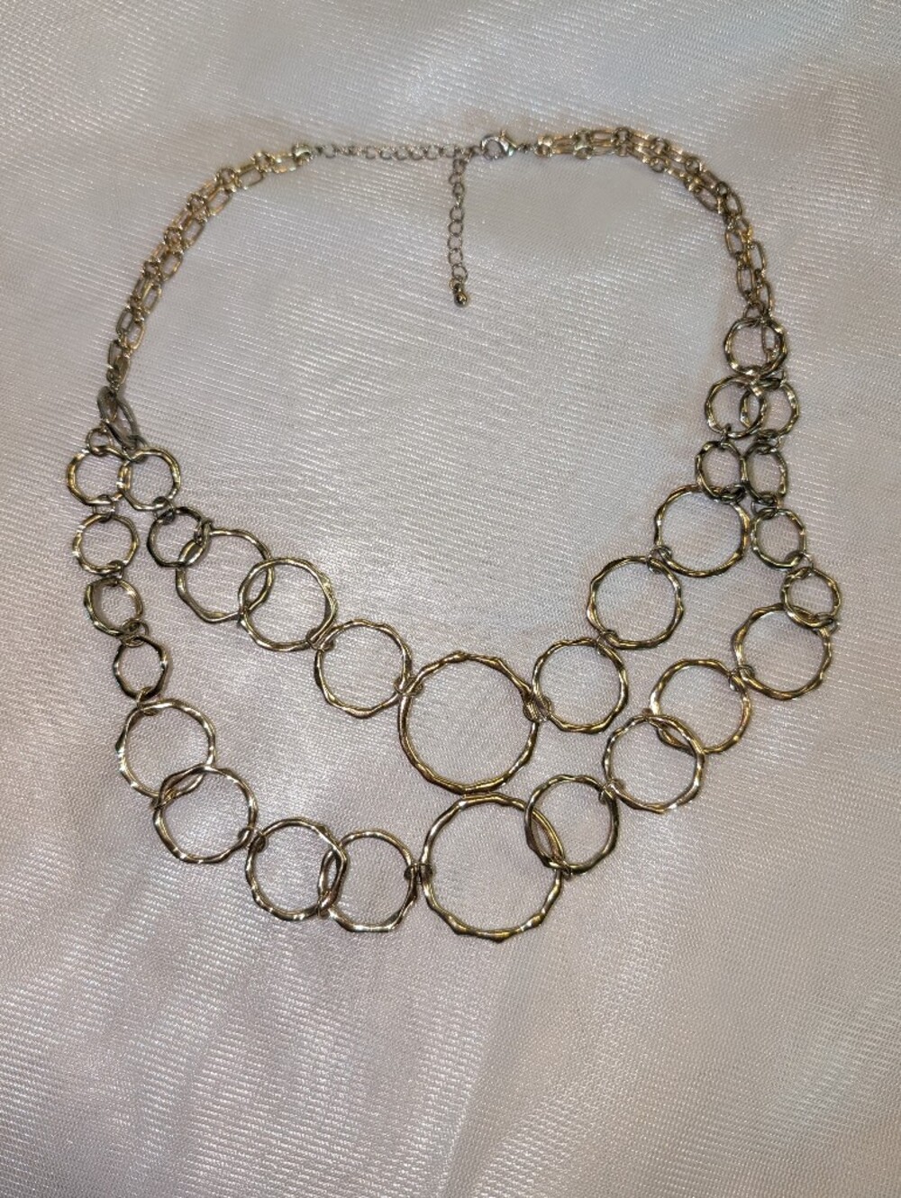 Gold Tone Multi-Ring Link Necklace - Elegant Women's Jewelry